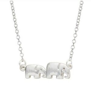 Elephant chain necklace silver one size